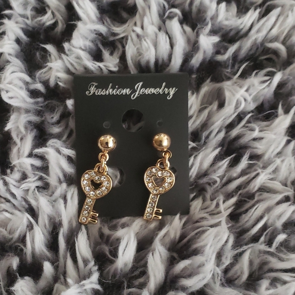 Gold-filled 🔑 earrings
